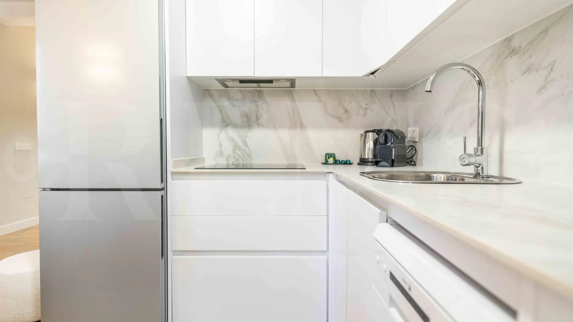 Spacious 3 Bedroom Apartment By Rems Málaga