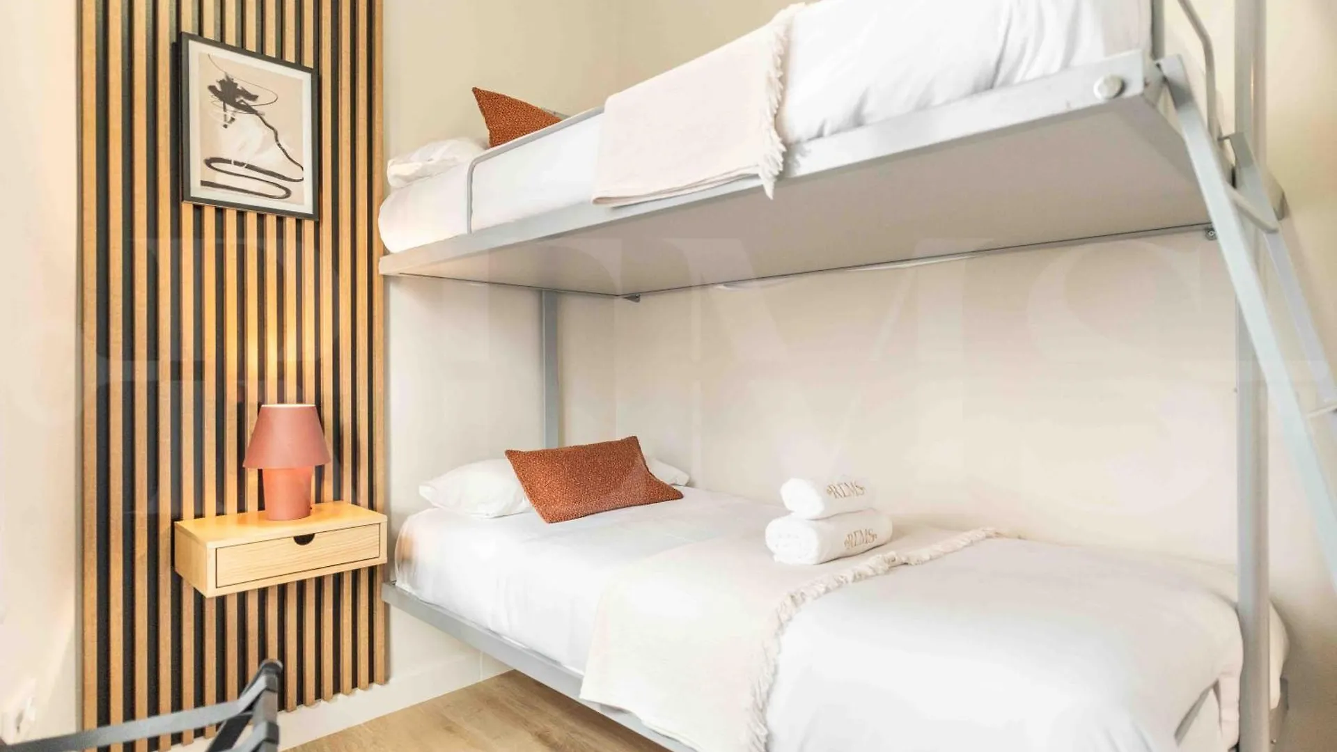 Spacious 3 Bedroom Apartment By Rems Málaga España