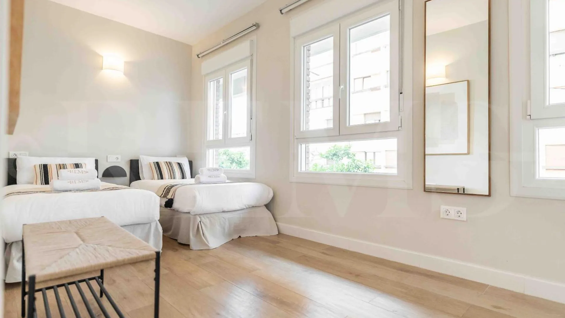 Spacious 3 Bedroom Apartment By Rems Málaga España